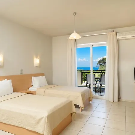 فندق Kohylia By La Scala Beach 3*